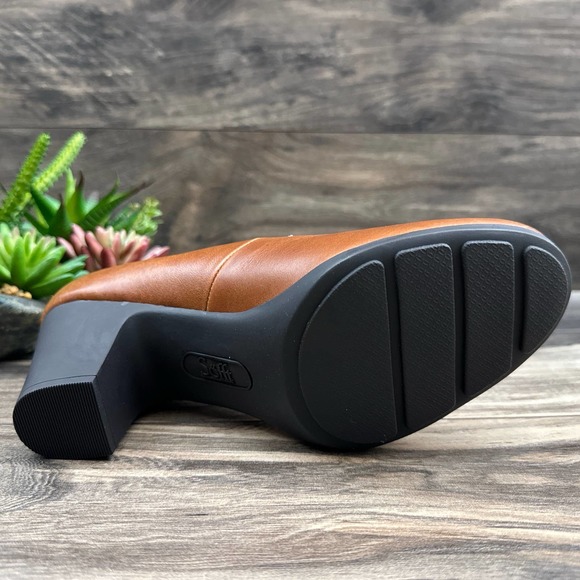 NIB Sofft Nasia 8M 39 Leather Classic Pumps Comfort Block Heels Cork Brown - Picture 8 of 11